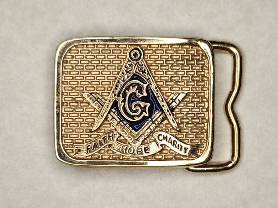[Buckle Pic Missing] (Click here)